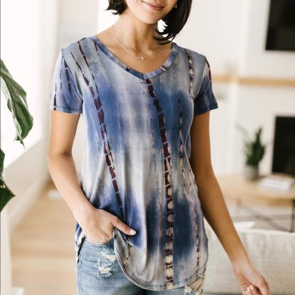 Bamboo Blues Tie Dye Top - Picture 3 of 12